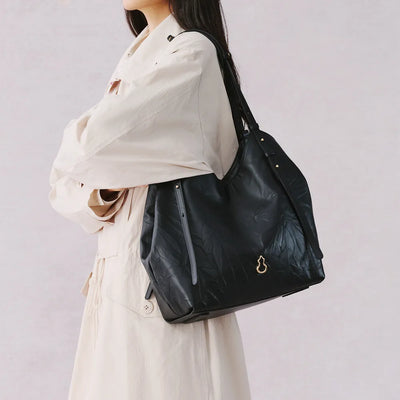 Fulfill Ease Dong Hand-Crinkled Tote