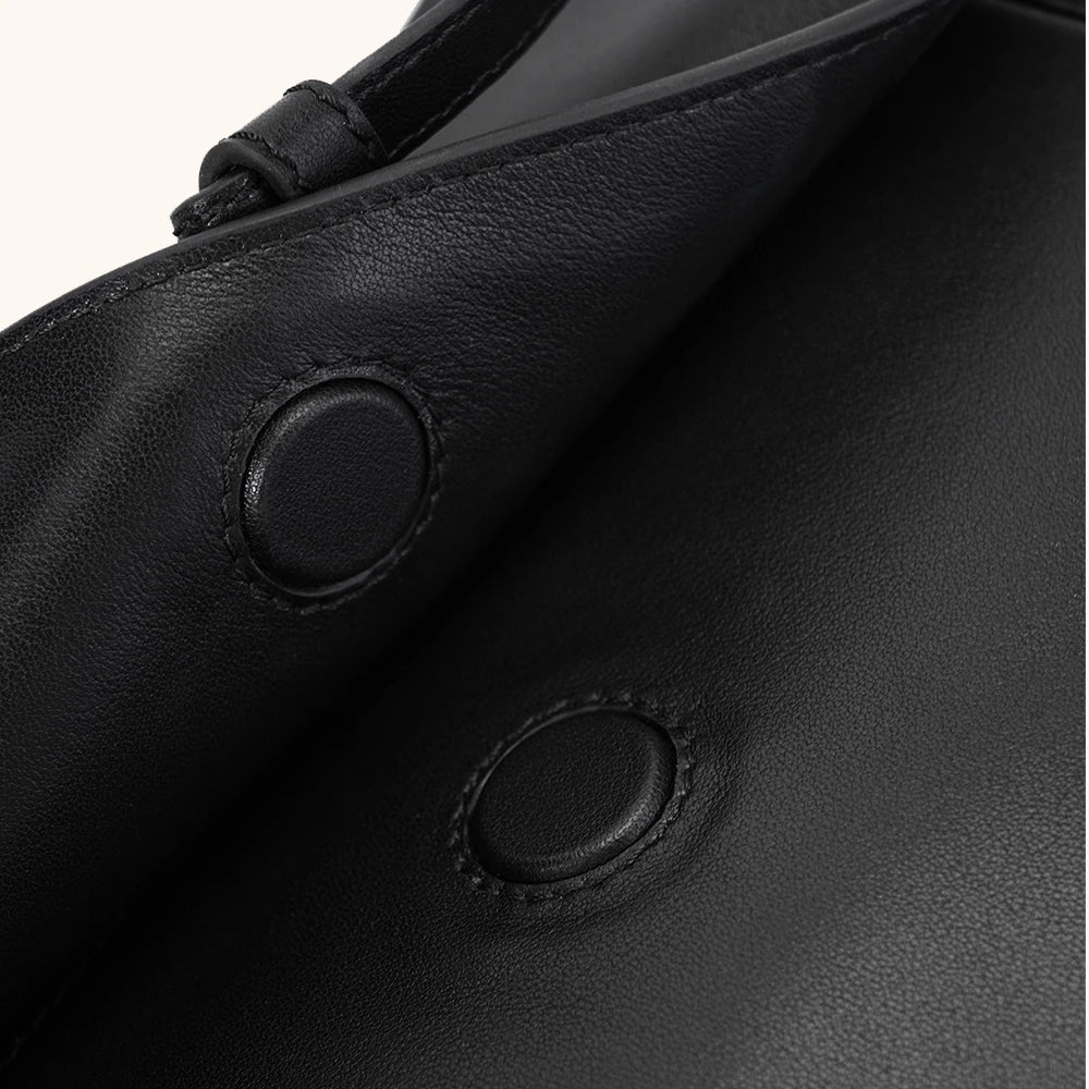 Latch Knot Shoulder Bag