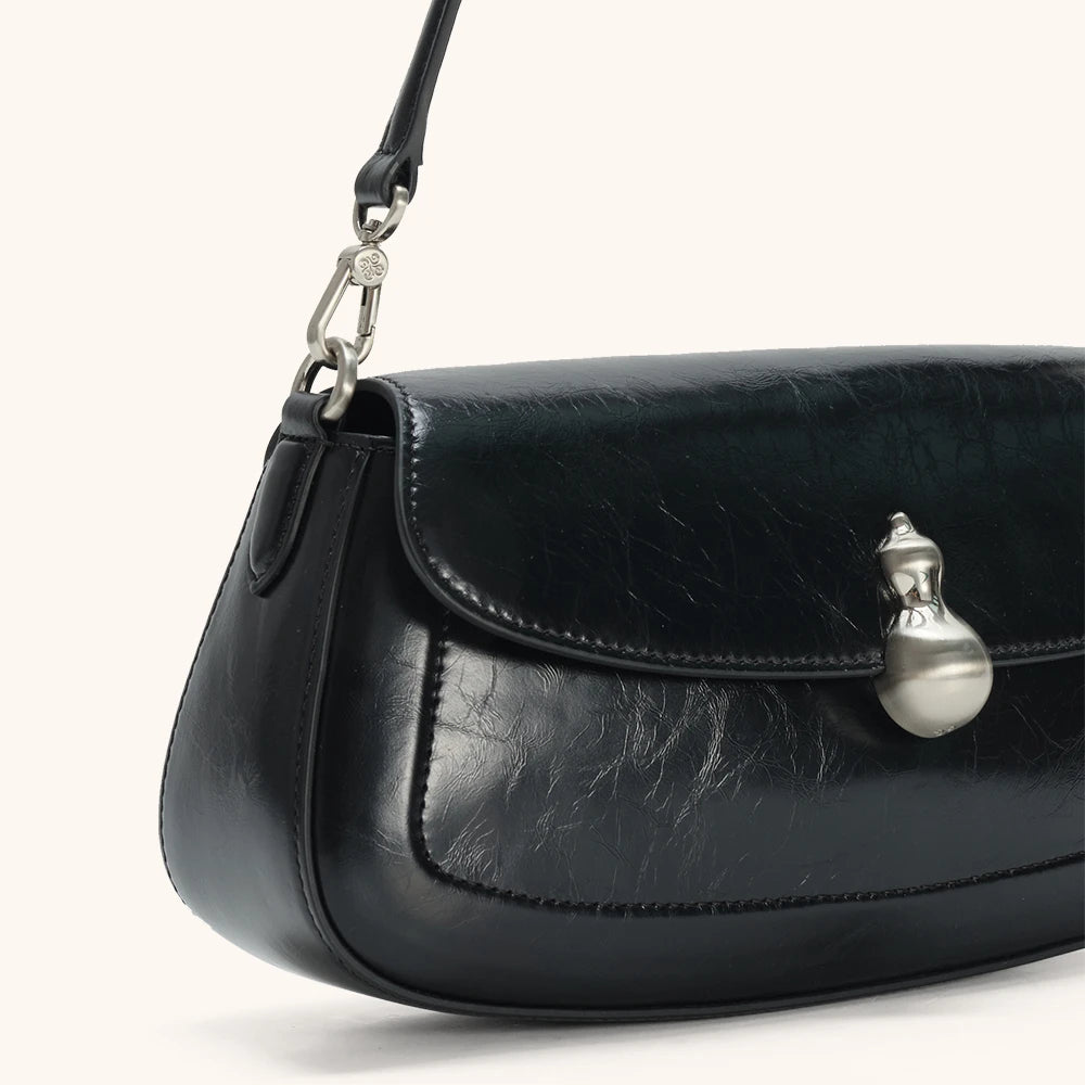 Latch Weeble Satchel