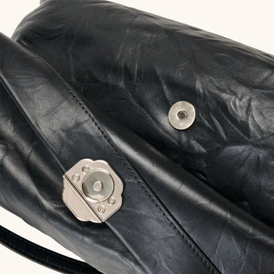 Swale Messenger Bag (Petal Buckle)