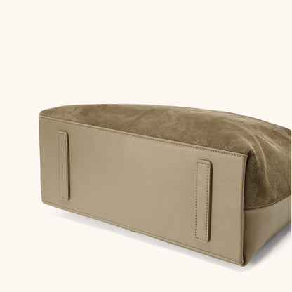 Flow Double-Faced Suede Hobo Drifting Cloud