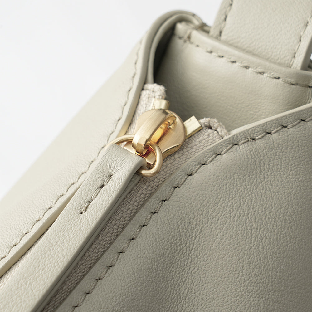 Flow Voyage Bag
