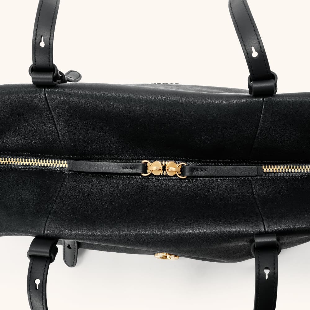 Relume Diamond Shoulder Bag