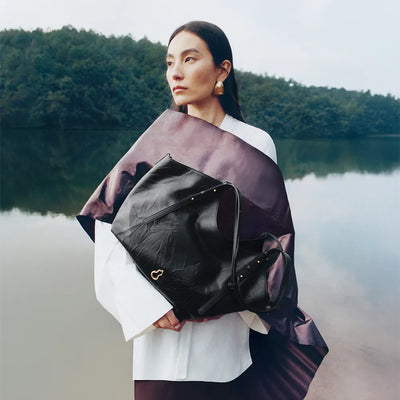 Fulfill Ease Dong Hand-Crinkled Tote
