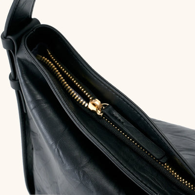 Medium Flow Hobo (Dong Hand-Crinkled Texture)