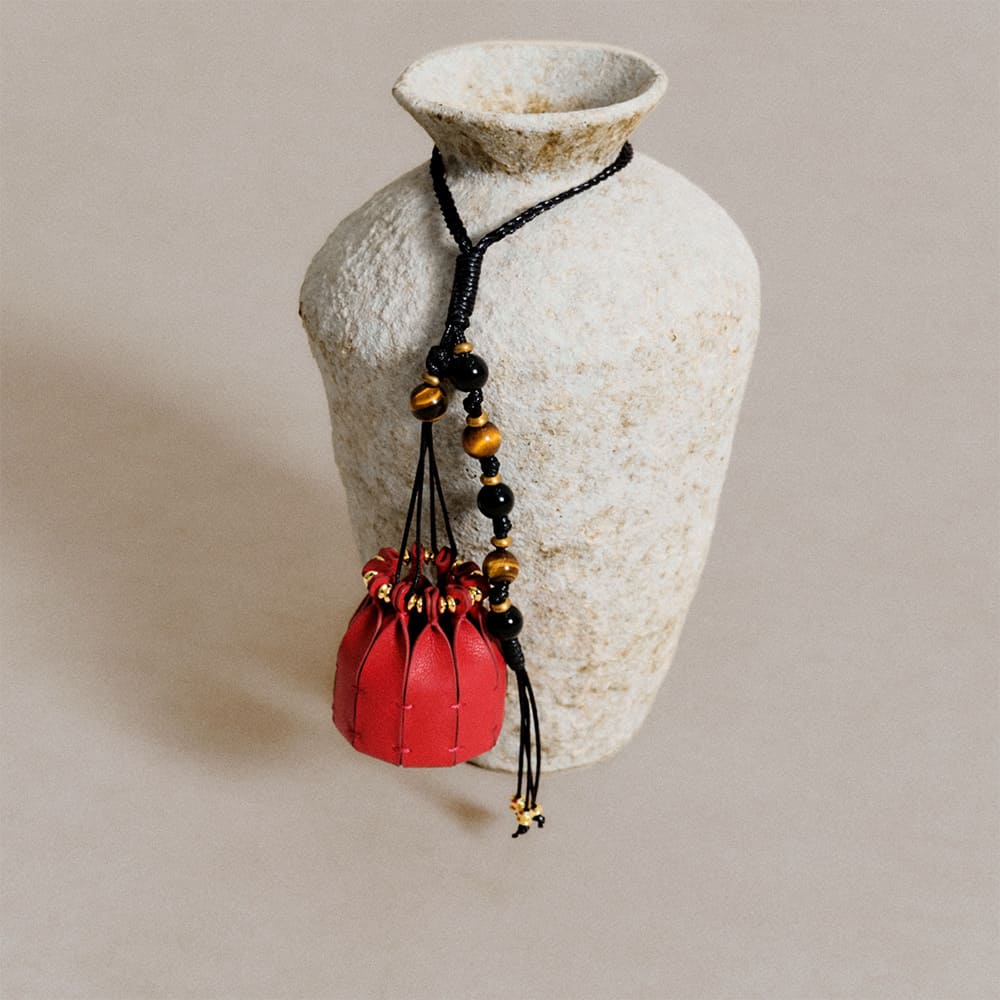Lutus Bud Charm