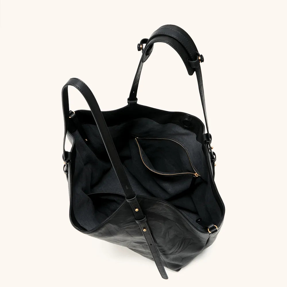 Fulfill Ease Dong Hand-Crinkled Tote