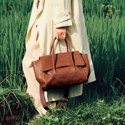 Fulfill Flap Tote