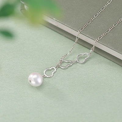 Hulu Pearl Necklace