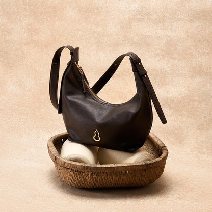 Large Flow Crescent Bag (Vegetable-Tanned)
