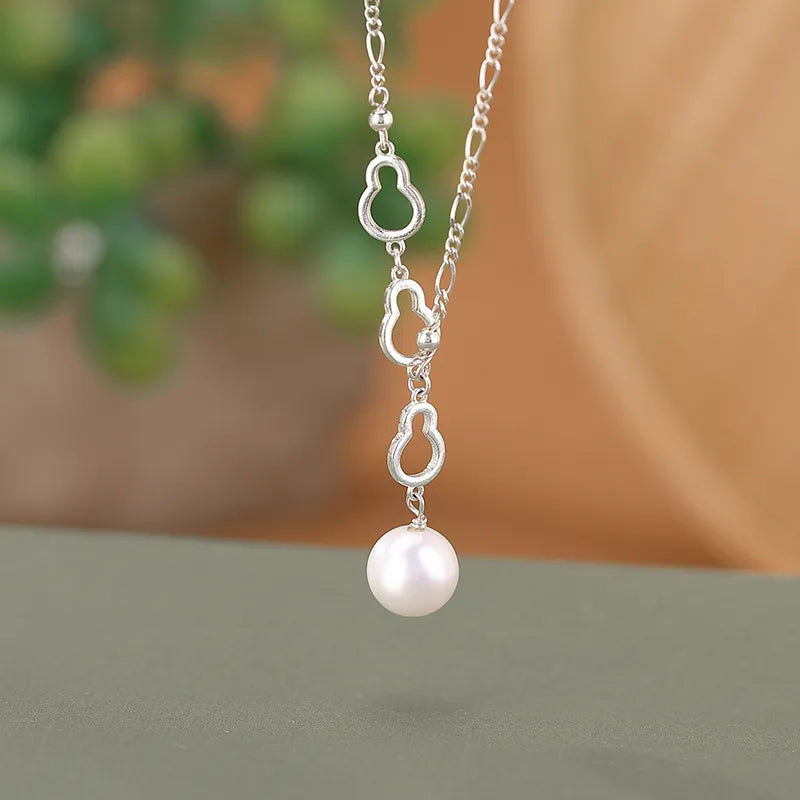 Hulu Pearl Necklace