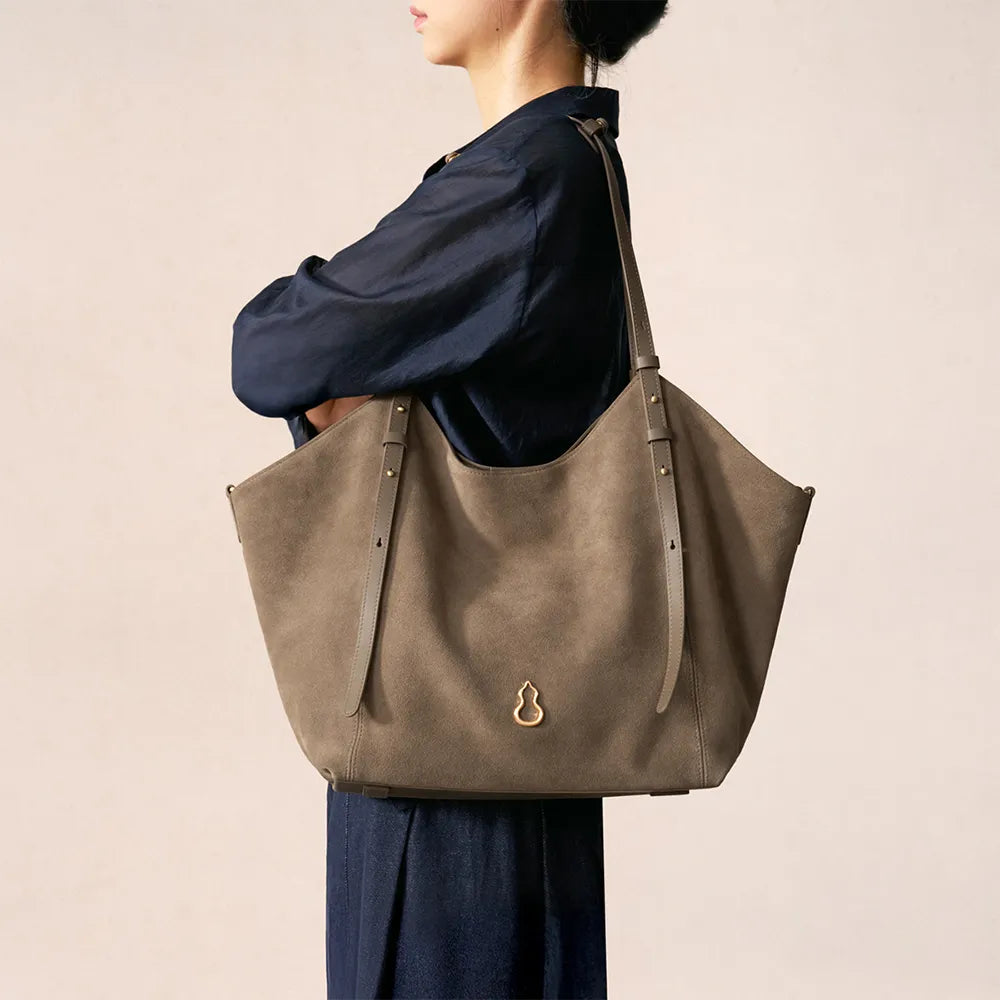  Bampo Fulfill Double Faced Suede on Model 1