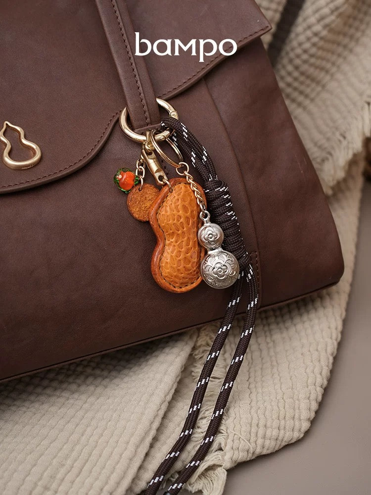 Genuine Leather Peanut Charm Gourd Keychain – Handwoven Lucky Bag Accessory <Fu Lu>