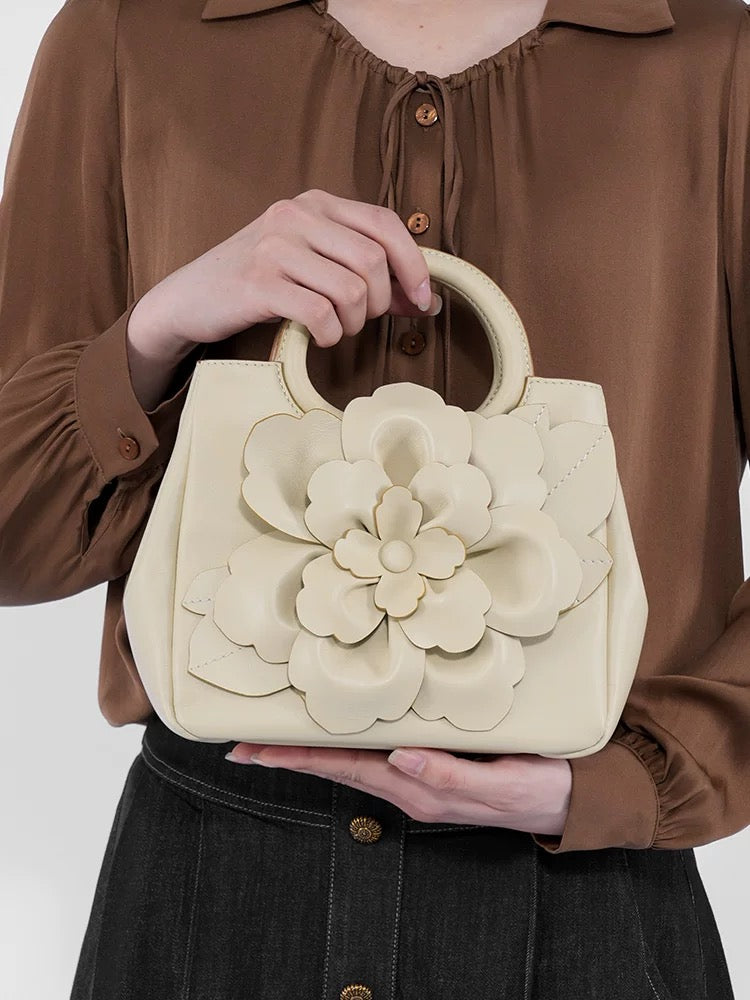 Peony Top-Grain Leather Small Handbag & Crossbody Bag <Blossom>