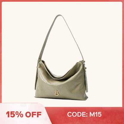 Medium Flow Hobo (Dong Hand-Crinkled Texture)