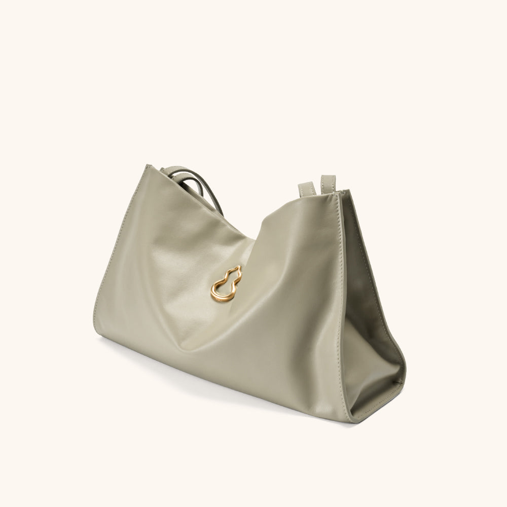 Medium Flow Tote