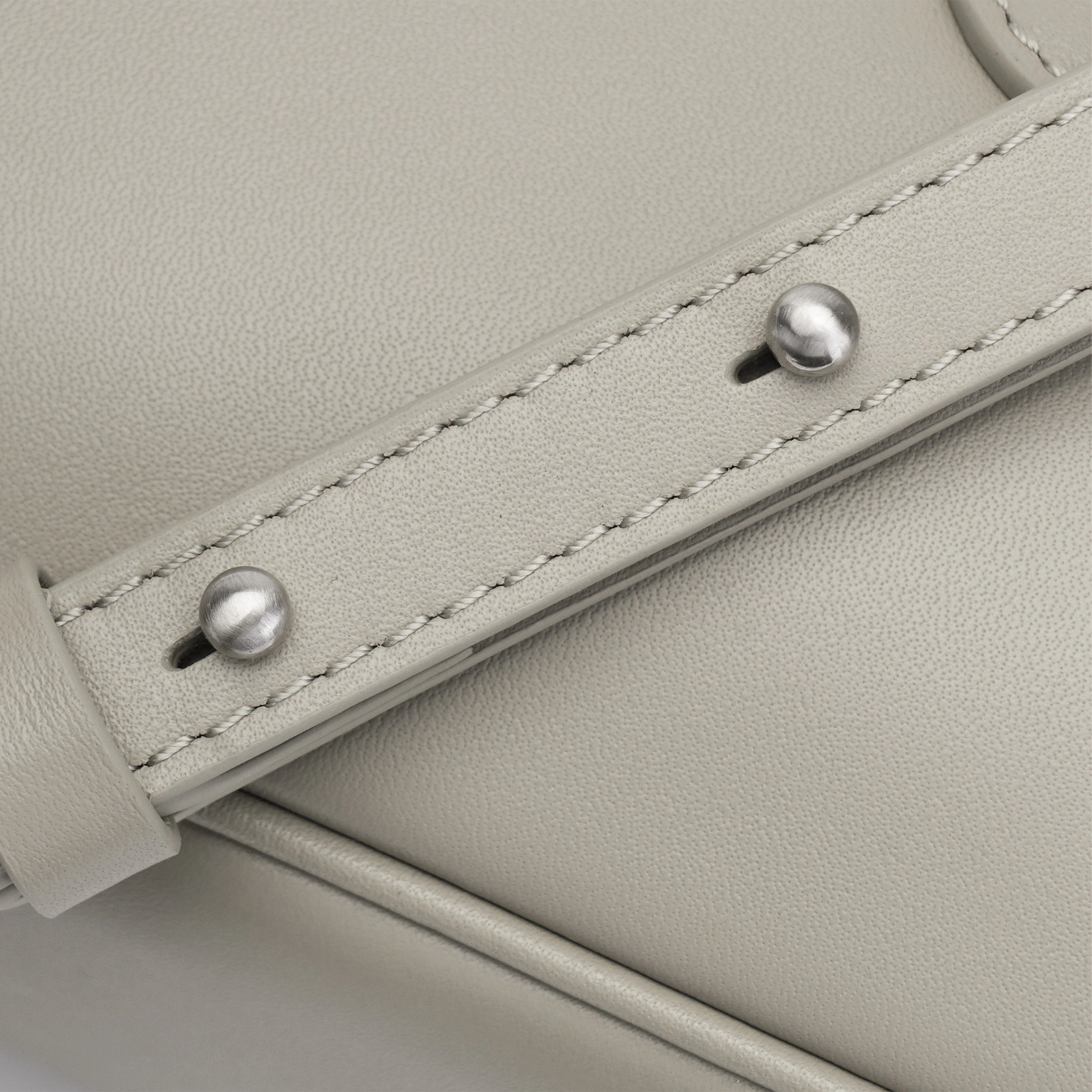 Details of the Bampo Baguette Bag