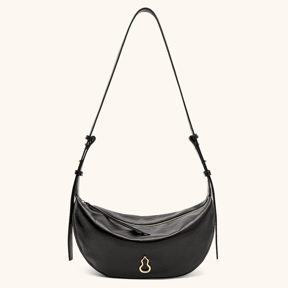 Bampo Crescent Shoulder Bag1#color_glossy-black