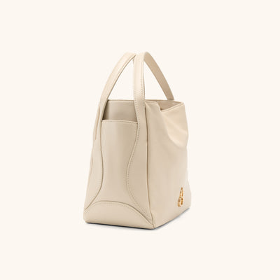 Details of the Bampo Drum Tote