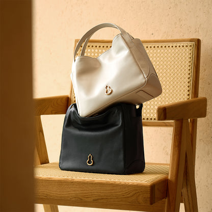 Bampo Drum Tote in lifestyle scene 1