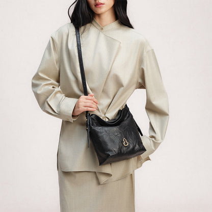 Bampo Flow Bucket Bag on Model 8