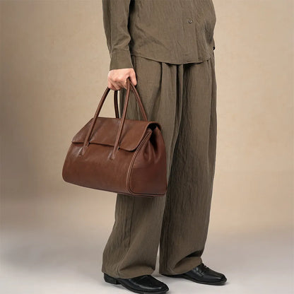 Bampo Fulfill Flap Tote on Model 1