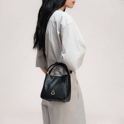Bampo Harmony Bucket Bag on Model 6