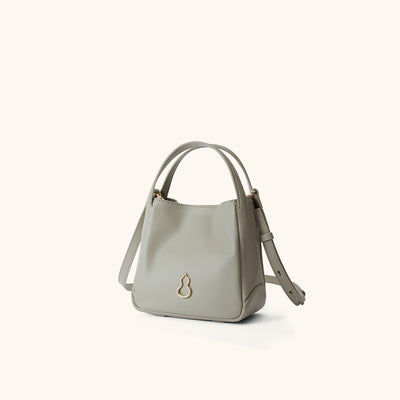 Side View of the Bampo Harmony Bucket Bag
