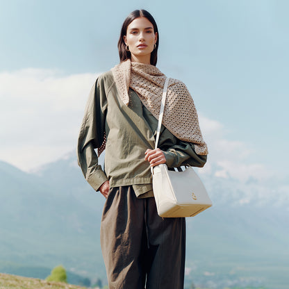 Bampo Harmony Tote on Model 7