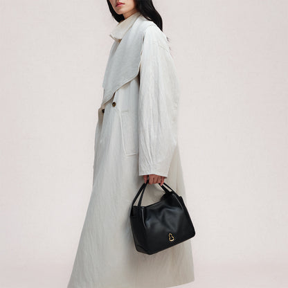 Bampo Harmony Tote on Model 10