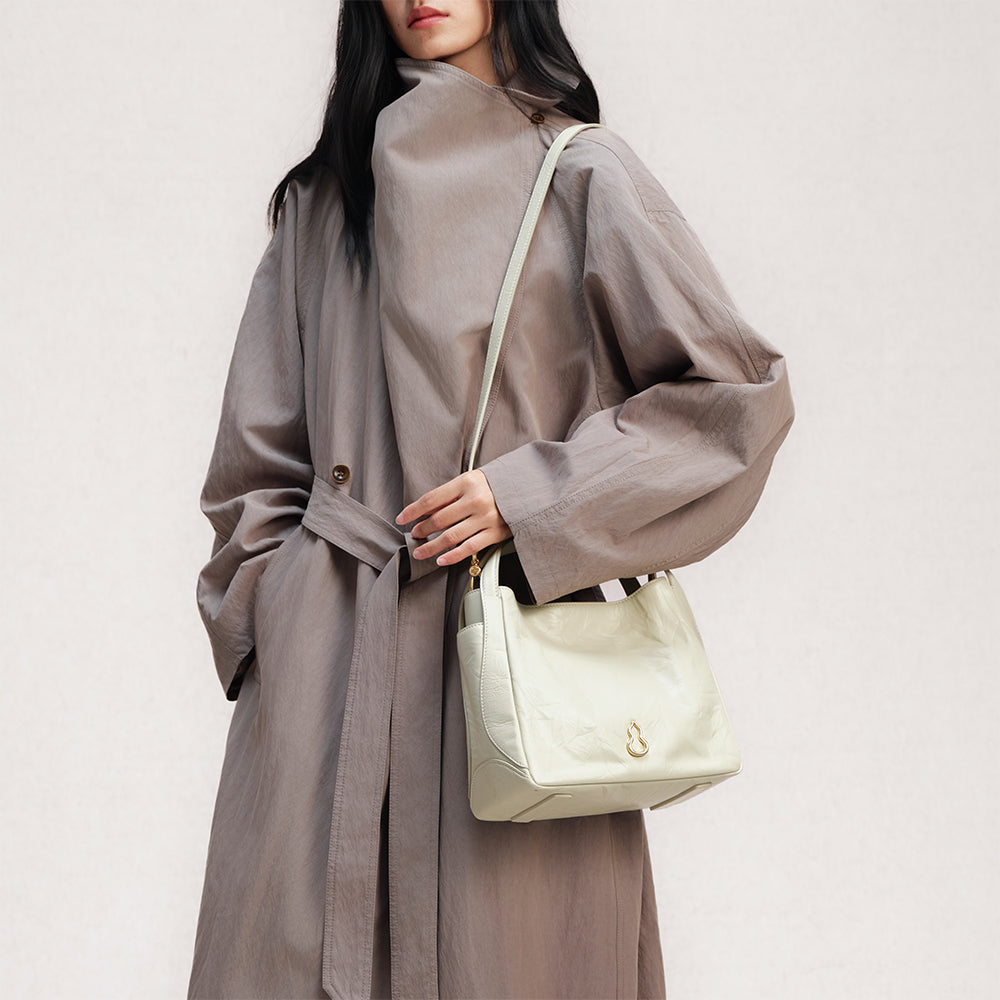 Bampo Harmony Tote (Texture Version) on Model 7