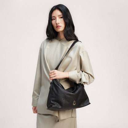 Bampo Large Flow Hobo on model 3