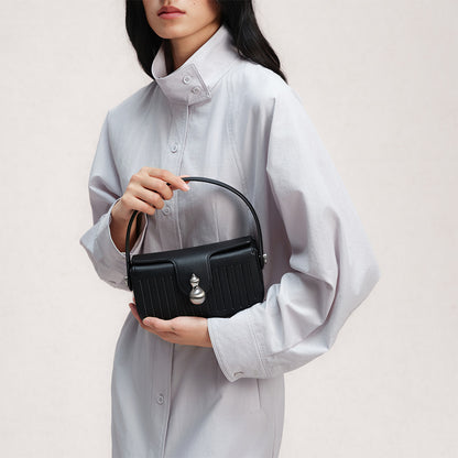 Bampo Latch Boxy Bag on Model 1