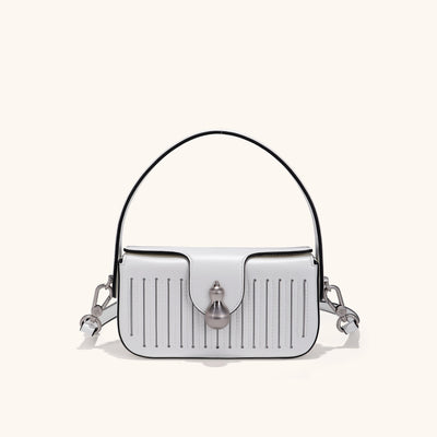 Front view of the Bampo Latch Boxy Bag