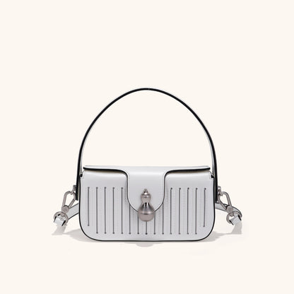 Front view of the Bampo Latch Boxy Bag