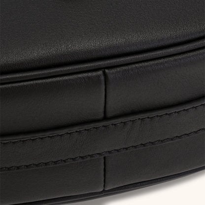 Details of the Bampo Luna Bag