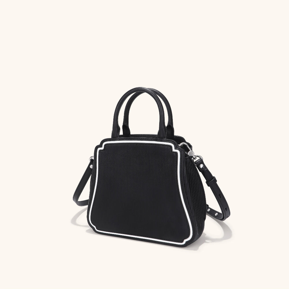 side view of Bampo blank space handbag