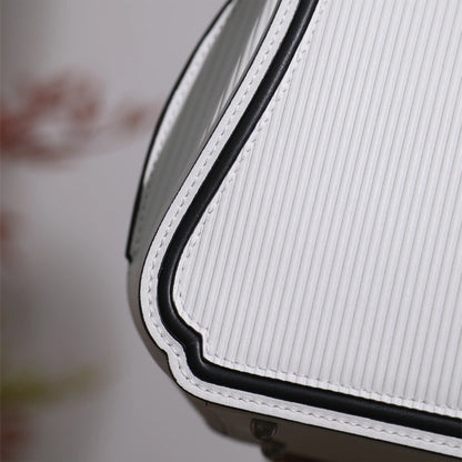 blank space handbag in white | Bampo