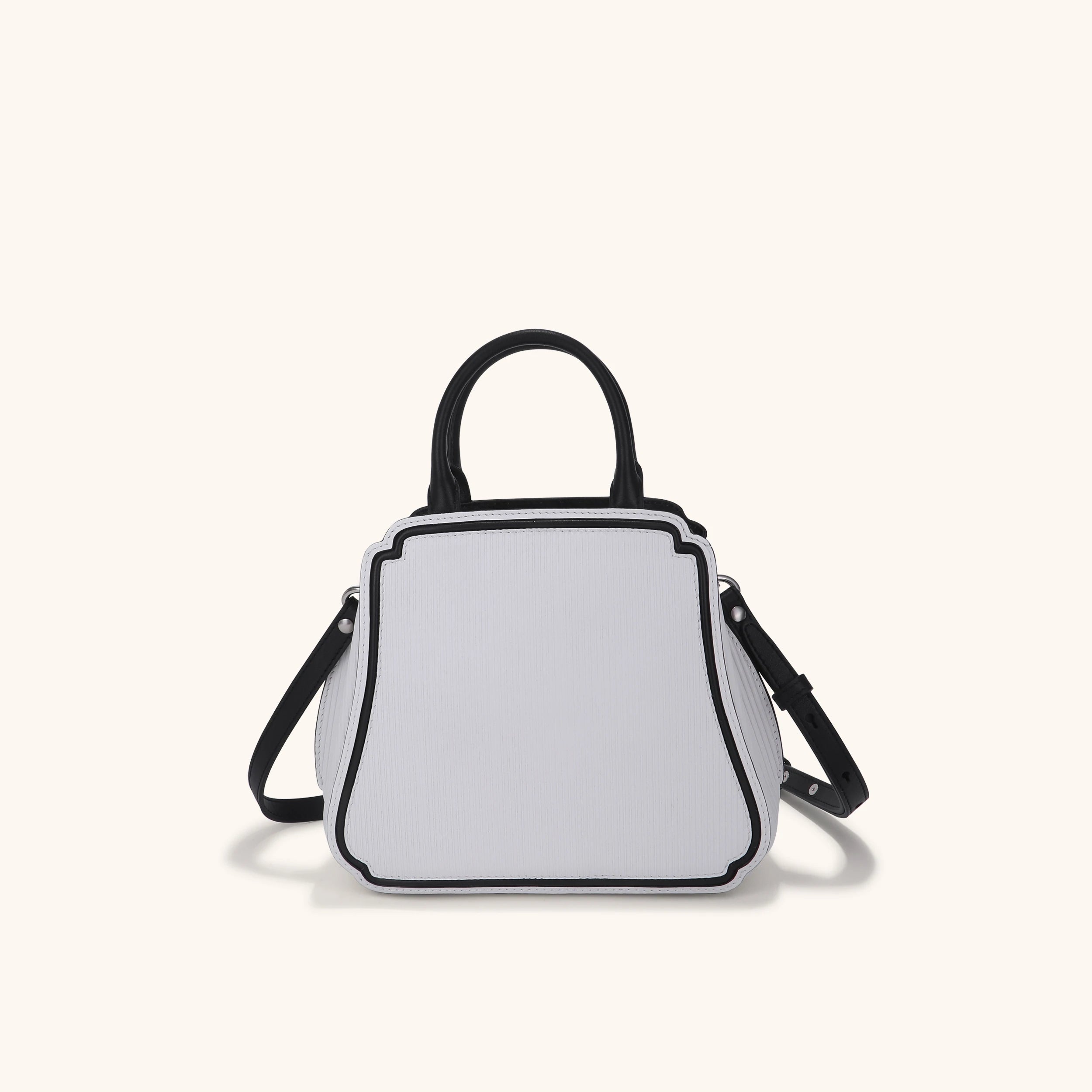 blank space handbag in white | Bampo