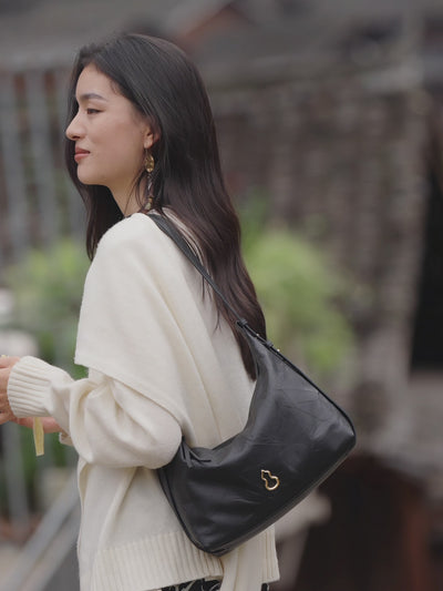 Medium Glow Hobo (Dong Hand-Crinkled Texture)